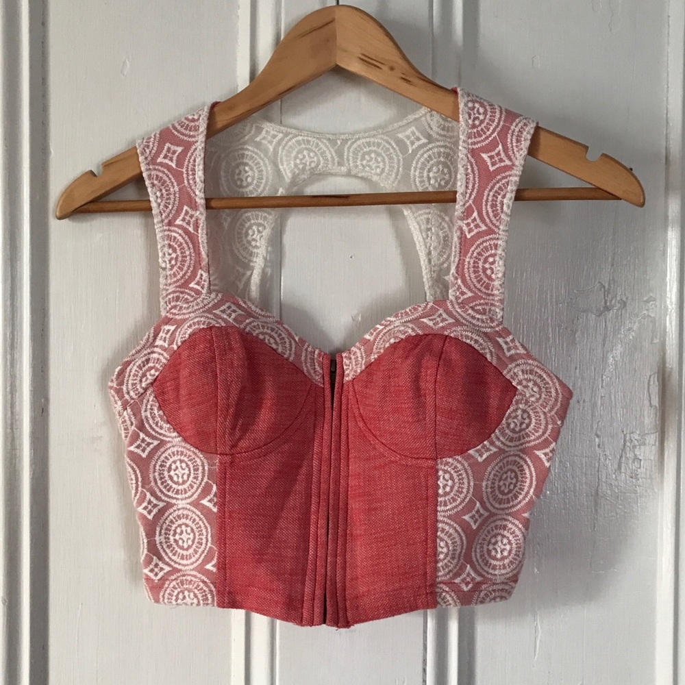 Urban Outfitters • zip-up lace crop top